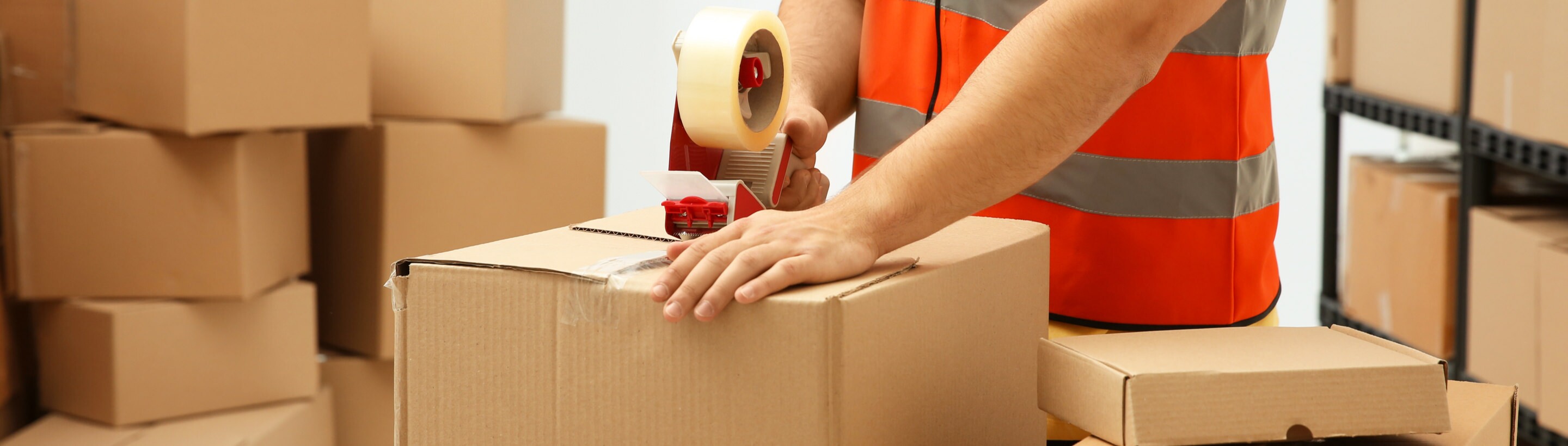 How DCL Logistics helps customers mitigate delivery delays during the holiday shipping season